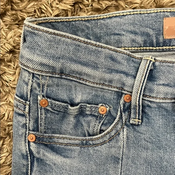 MOTHER The Insider Crop Step Fray Jeans – Size 25 - Picture 7 of 13